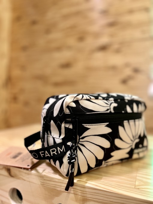Necessaire Amô Farm Copabanana