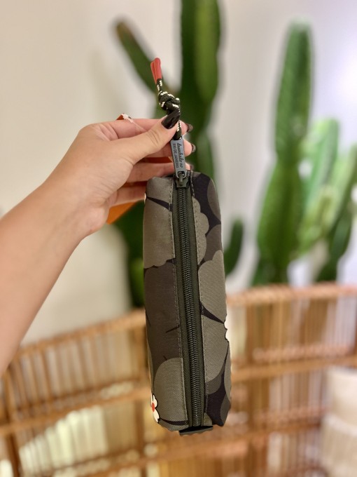 Mini Necessaire Ora Bolas Farm Florbela