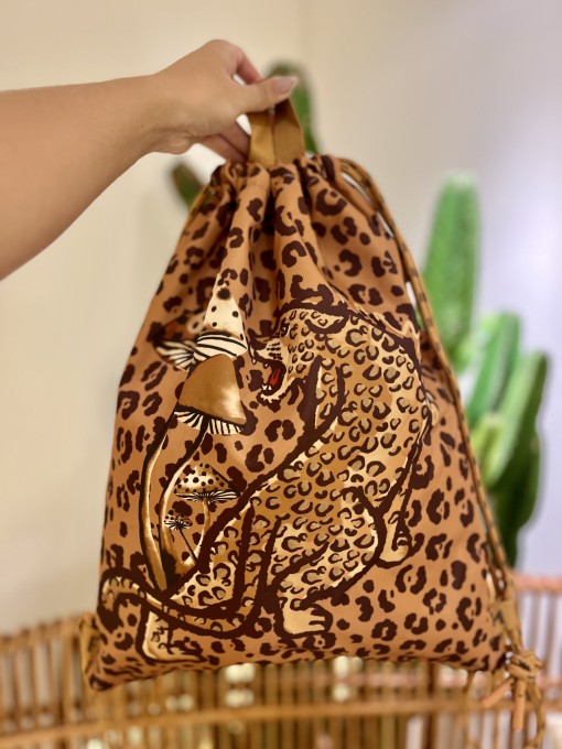 Bolsa Farm Praiana Onça
