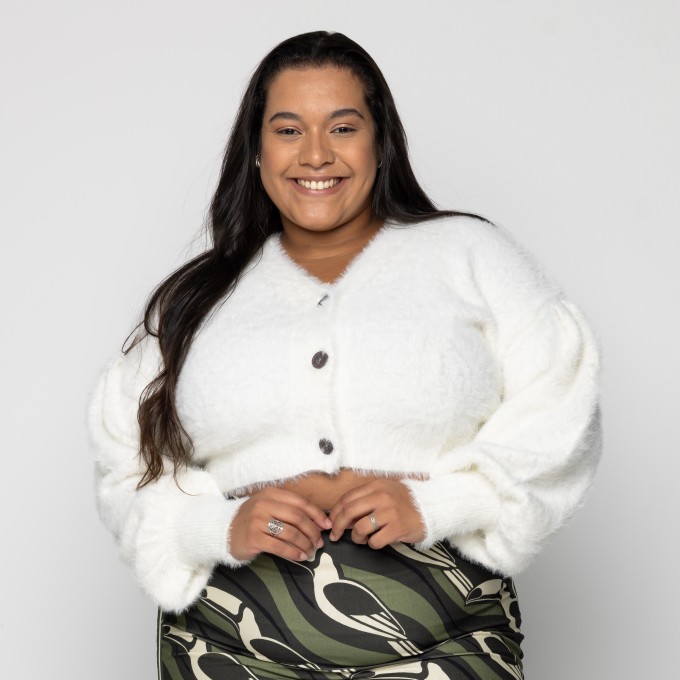 Cardigan Curto Pelinho Off White