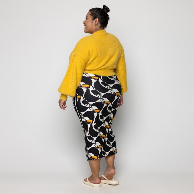 Cardigan Curto Pelinho Amarelo Cartagena