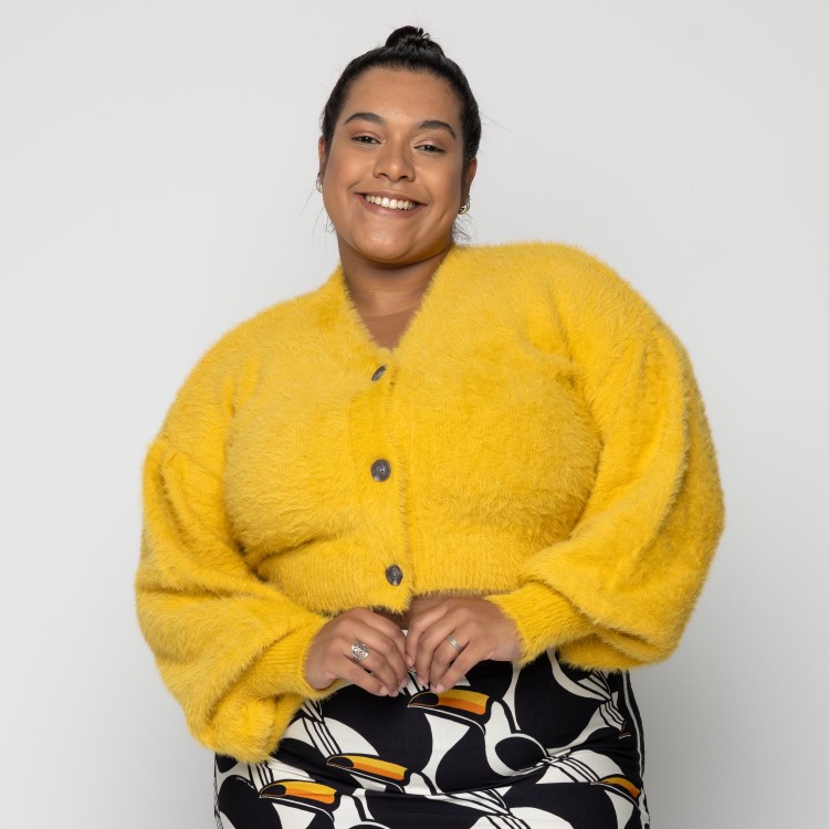Cardigan Curto Pelinho Amarelo Cartagena