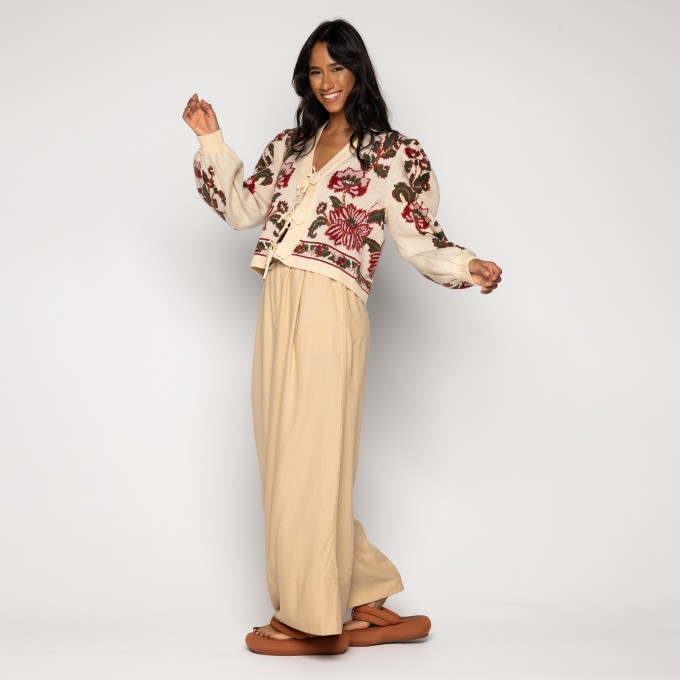 Cardigan Curto Tricot Romance de Flor