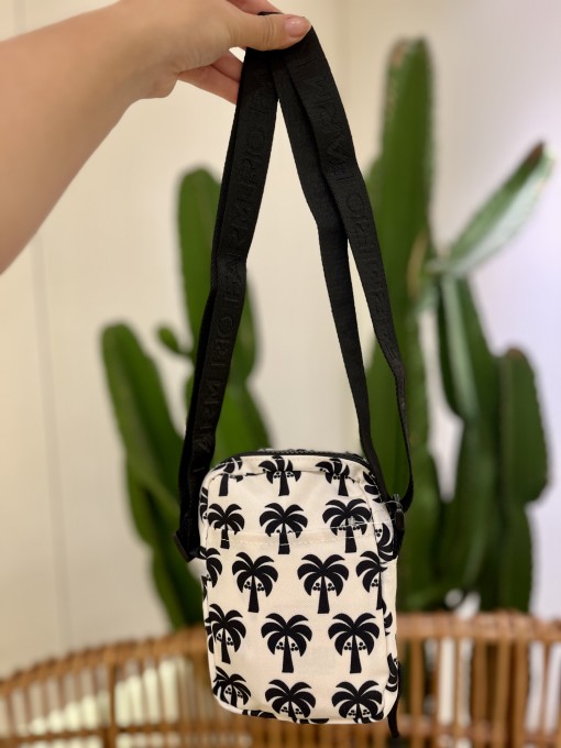 Bolsa Farm da Gema Coqueiro gráfico