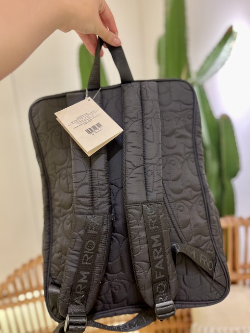 Mochila Ginga Puffer Preta