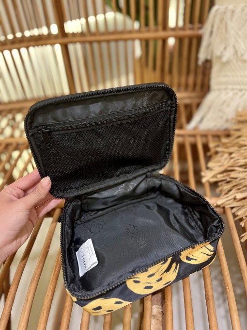Necessaire Farm Xerô Bossa Banana
