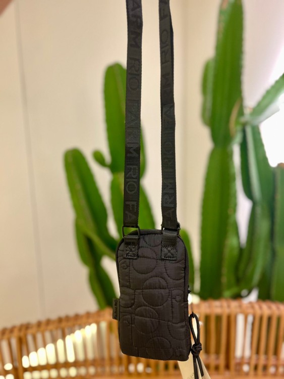 Bolsa Farm Arpoador Puffer Preto