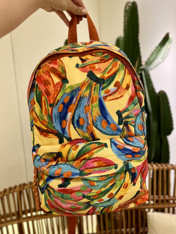 Mochila Xodó Cor de Banana amarelo