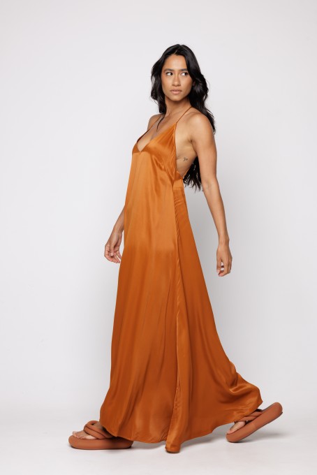 Vestido Decote Cetim