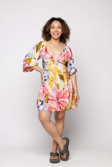 Vestido Curto Floral Rebeca Manga