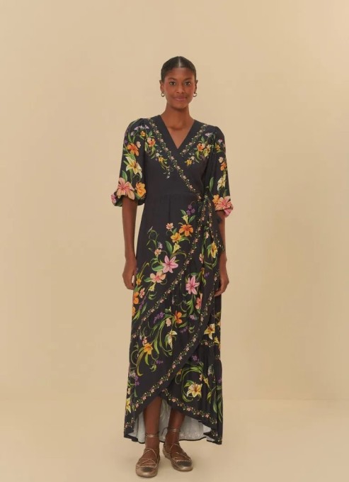 Vestido Longo Com Manga Vestida de Flor