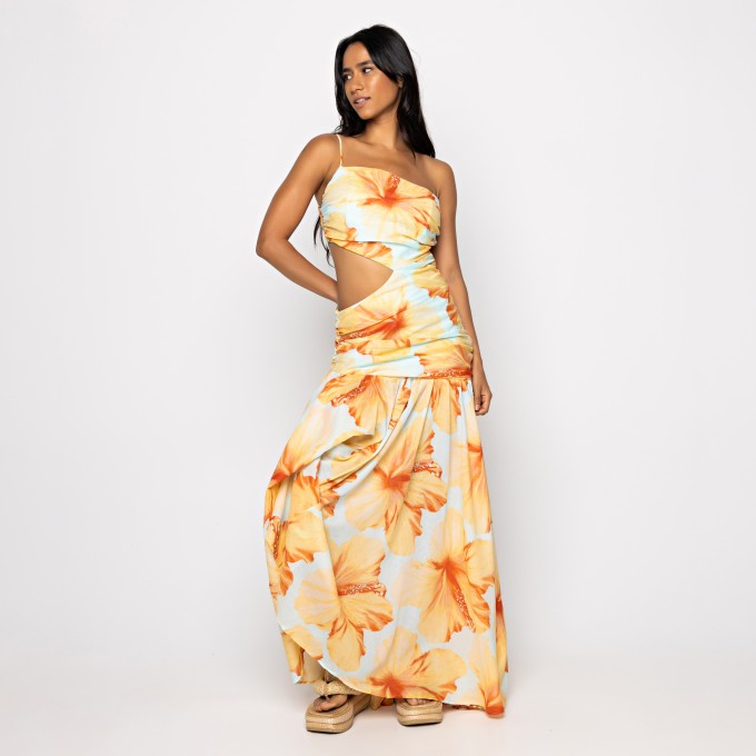 Vestido Barra Irregular Vestida de Flor