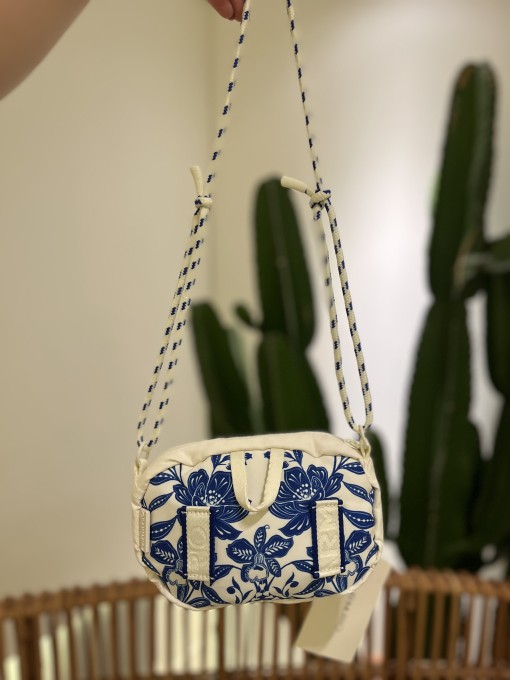 Bolsa Farm Chuchu Coqueiro de Flor