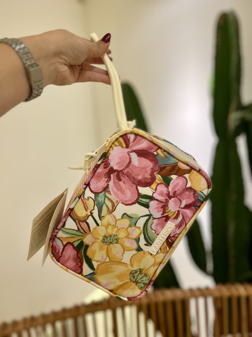 Necessaire Farm Xerô Folhagem de Inverno