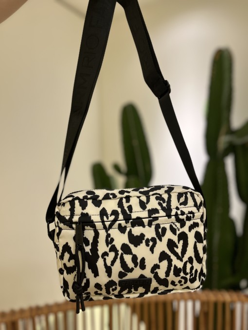 Bolsa Farm Ziriguidum Oncinha Urbana