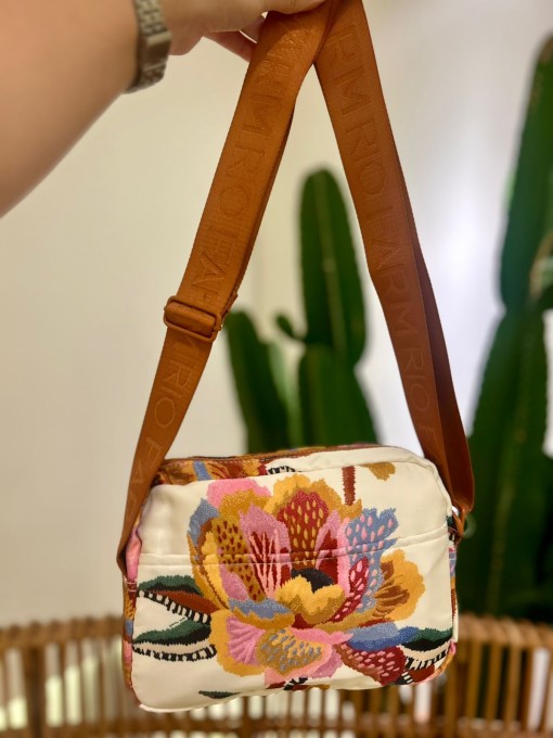 Bolsa Farm Ziriguidum Floral Lucia
