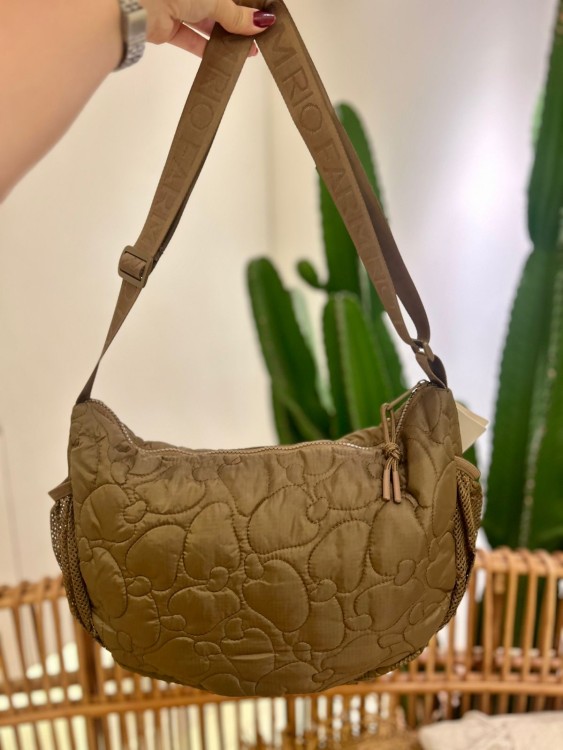 Bolsa Farm Banana G Puffer Marrom