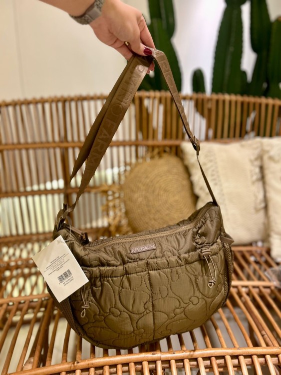 Bolsa Farm Banana G Puffer Marrom