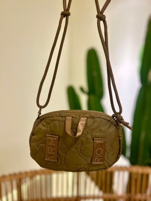 Bolsa Farm Chuchu Puffer Marrom