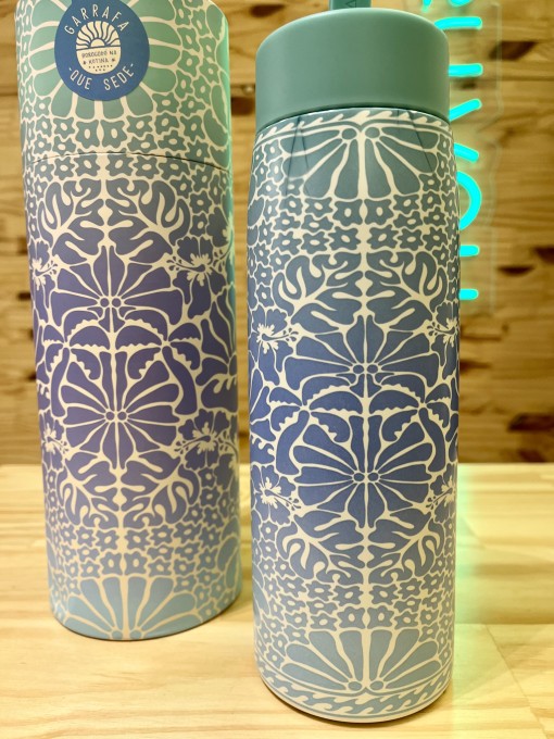 Garrafa Farm Que Sede 750ml Wellness sunset yoga