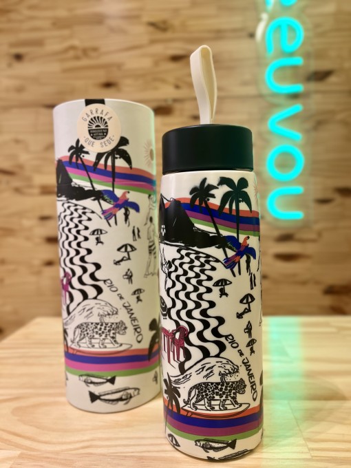 Garrafa Farm Que Sede 750ml Dia de praia