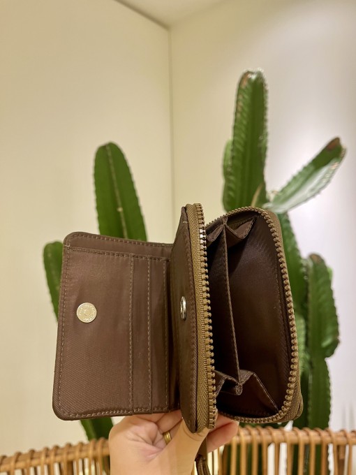 Carteira Farm Ziriguidum Puffer Marrom