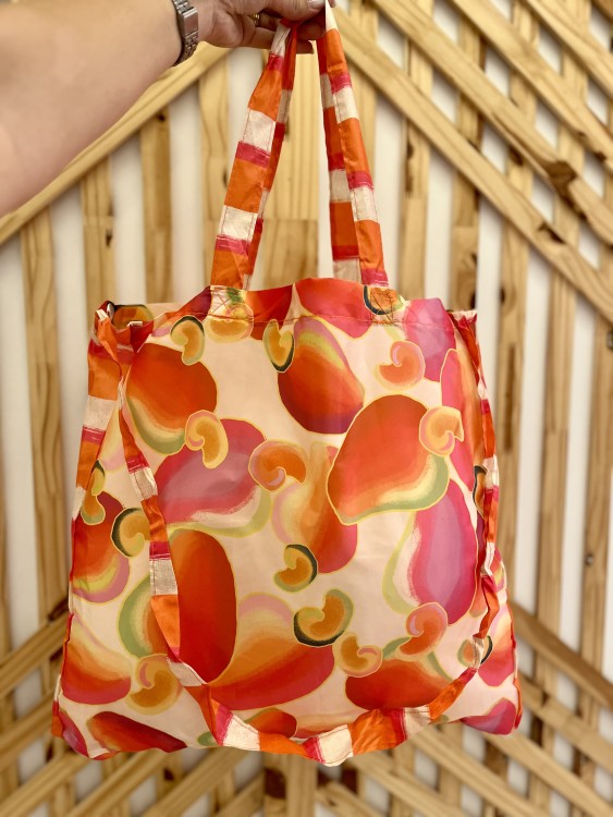 Bolsinha Farm Me Leva Suco de Caju