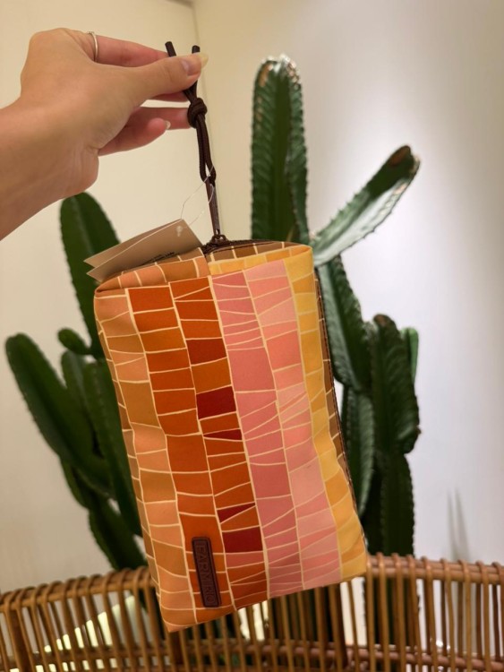 Maxi Necessaire Farm Ora Bolas Listra Mosaico