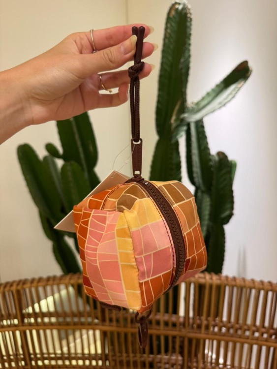 Necessaire Farm Caçula Listra Mosaico