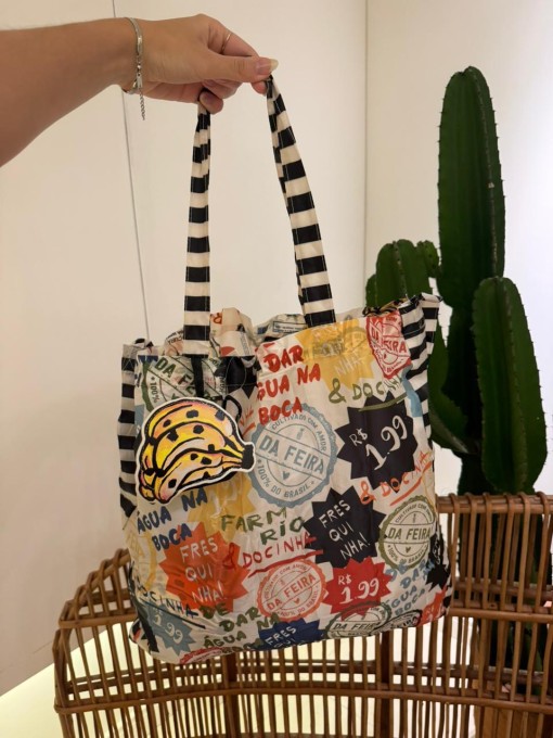 Bolsinha Farm Me Leva Banana da Feira