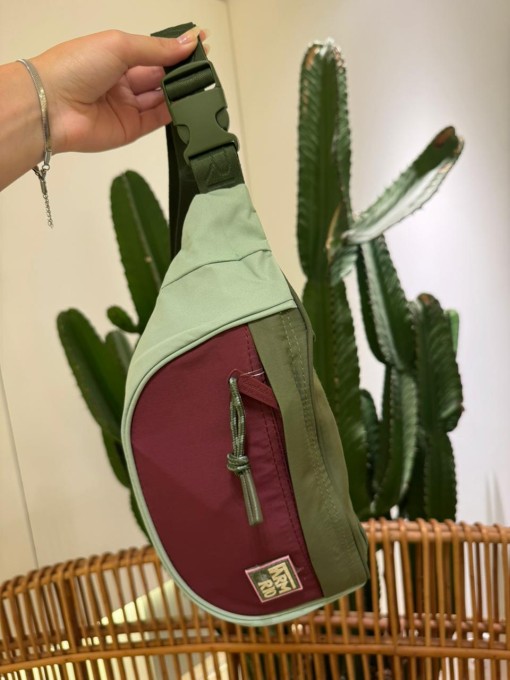 Pochete Farm Dengo Colorblocking