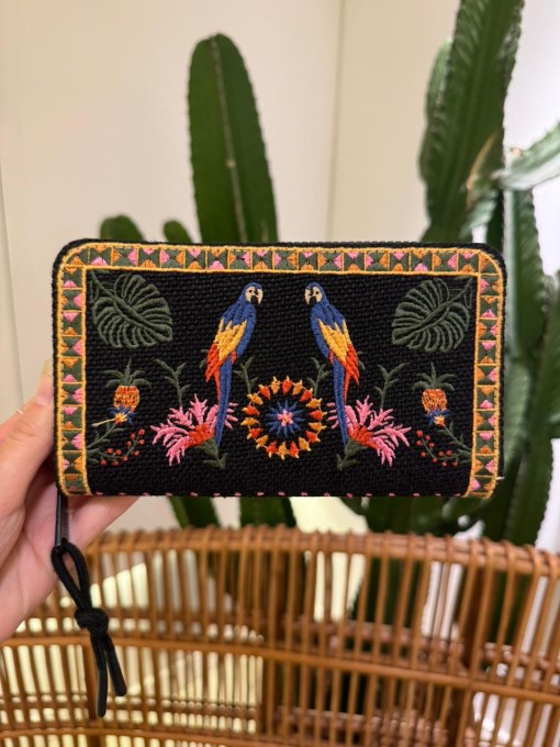 Carteira Farm Astral Tapeçaria Tropical Lenço