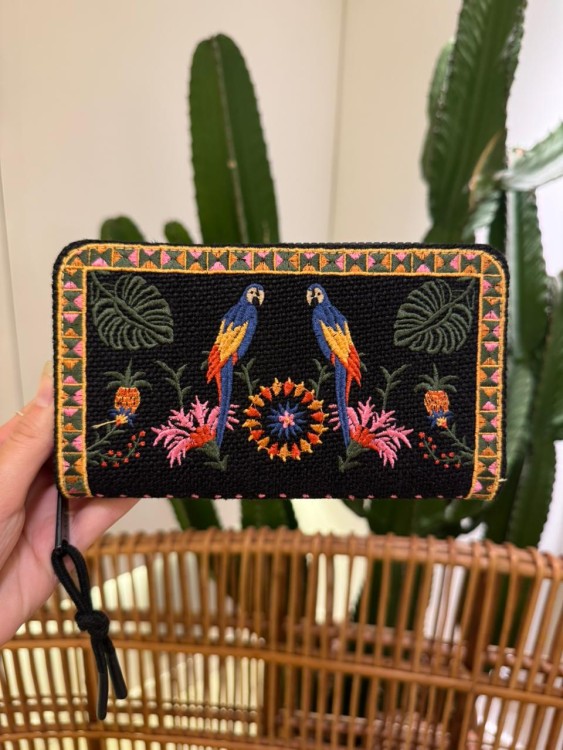 Carteira Farm Astral Tapeçaria Tropical Lenço