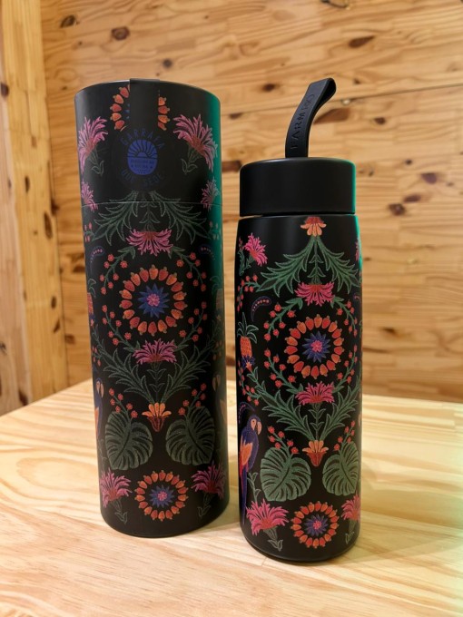 Garrafa Farm Que Sede 750ml Tapeçaria Tropical Lenço