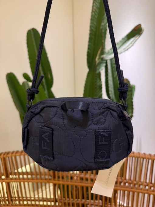 Bolsa Farm Chuchu Puffer Azul Marinho