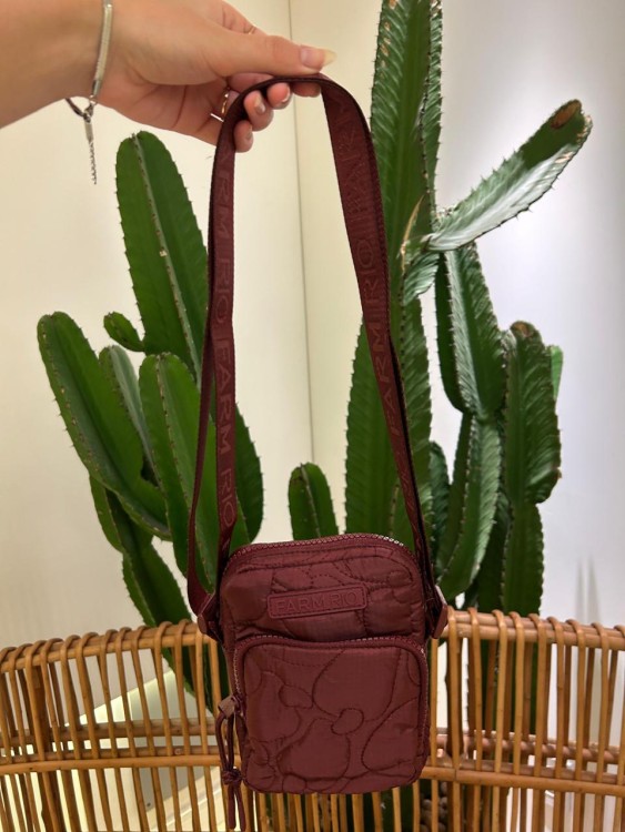 Bolsa Farm Da Gema Puffer Bordô