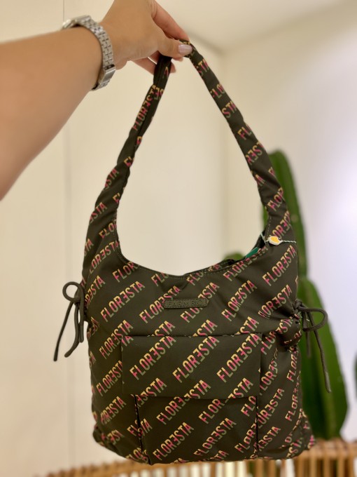 Bolsa Tropicana Floresta Tipográfica
