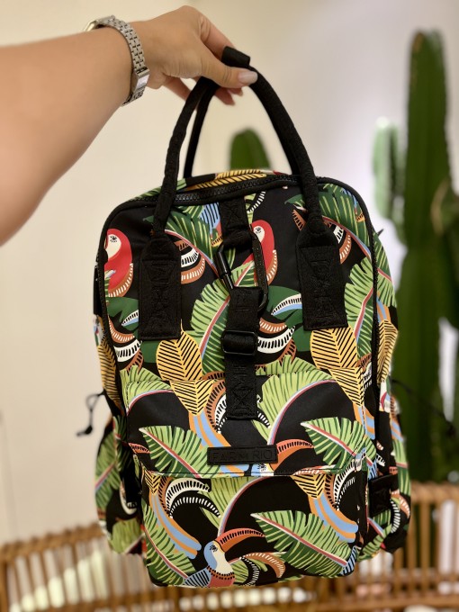 Mochila Etc Tucanos Com Folhagem