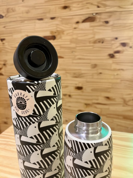 Garrafa Farm Que Sede 500ml Bico de Tucano