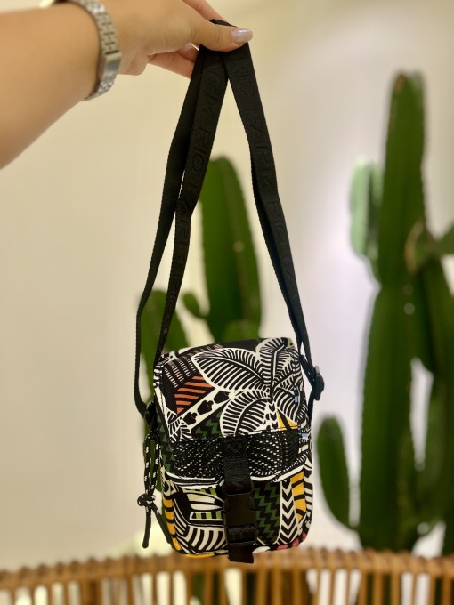 Bolsa Farm Fervo Gráfico Rolezin Tucano