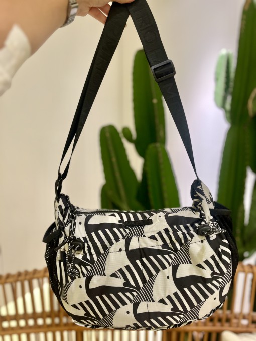 Bolsa Farm Banana G Bico De Tucano