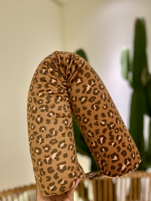 Travesseiro de Viagem Farm Soneca Onça Bandana