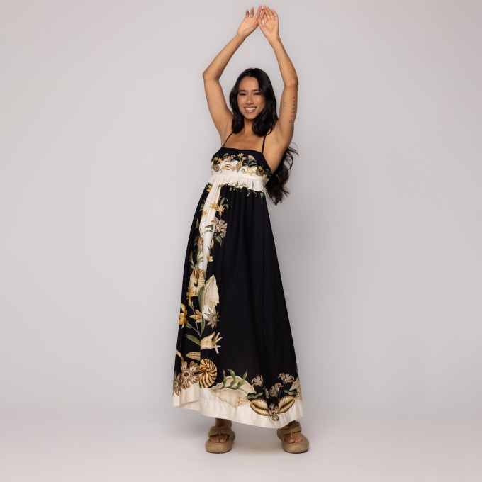 Vestido Midi Concha Surreal