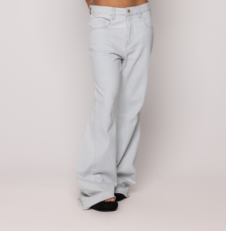 Calça Jeans Média Boca Larga