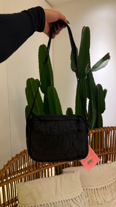 Bolsa Farm Ziriguidum Puffer Preto