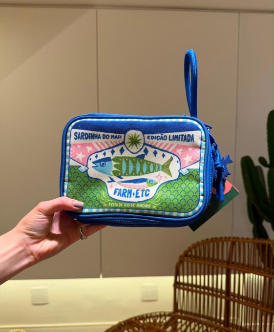 Necessaire Farm Xero Rótulos Sardinhas