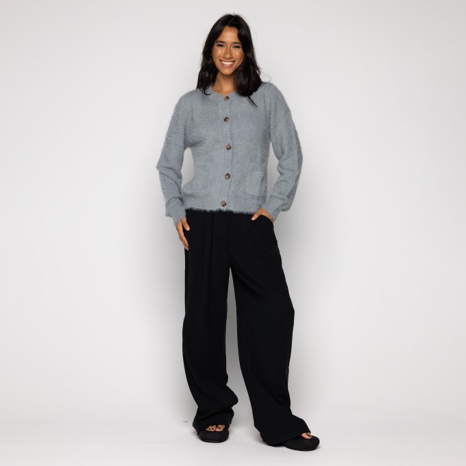Cardigan Pelinho Curto Com Bolso