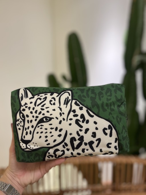 Maxi Necessaire Farm Ora Bolas M Onça Urbana