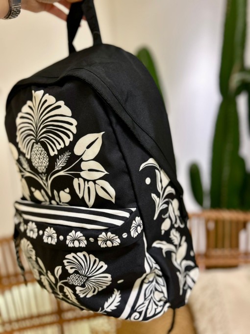 Mochila Farm Xodó Sintra Preto