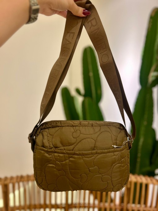 Bolsa Farm Ziriguiduim Puffer Marrom